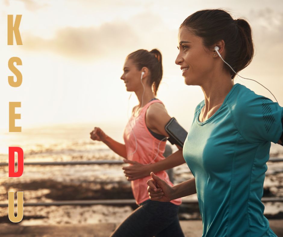 D für Disziplin im KSEDU – Zwei Frauen beim Sport